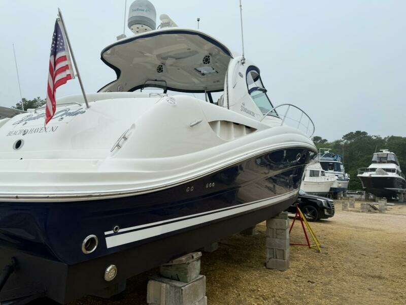 44ft Sea Ray Yacht For Sale