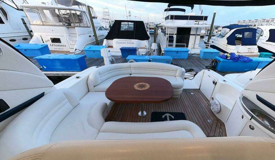 44ft Sea Ray Yacht For Sale