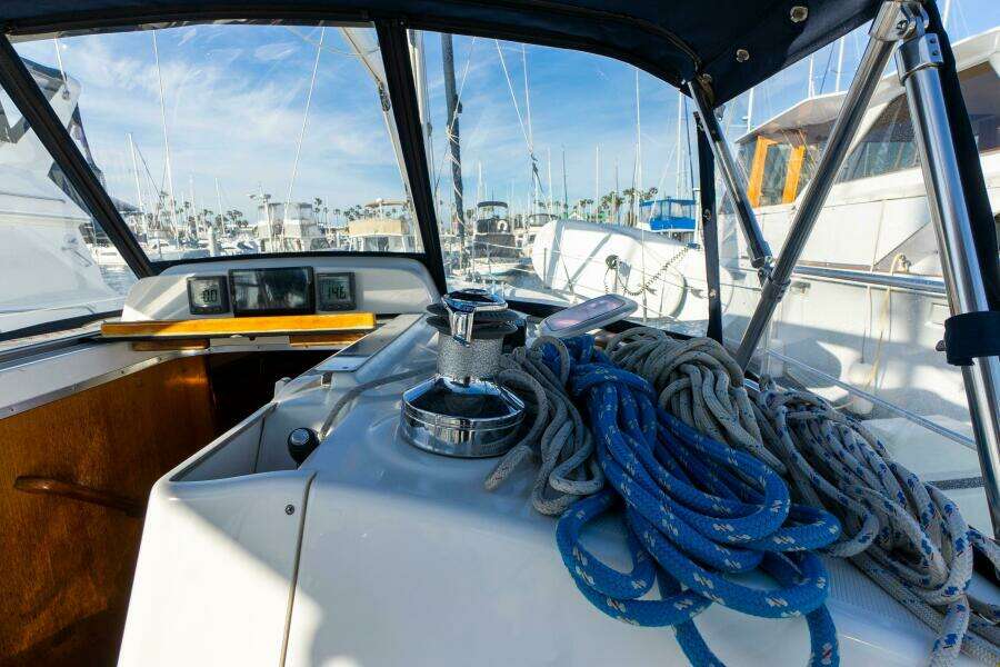 Plan Sea  38ft Hunter Yacht For Sale