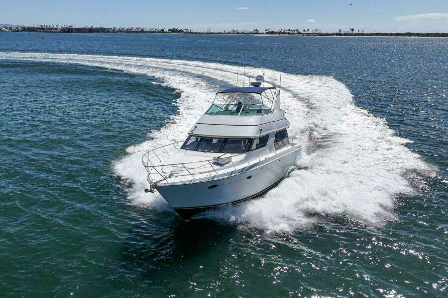 45ft Carver Yacht For Sale
