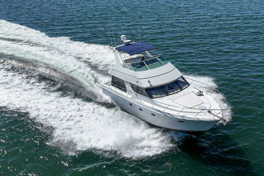 45ft Carver Yacht For Sale