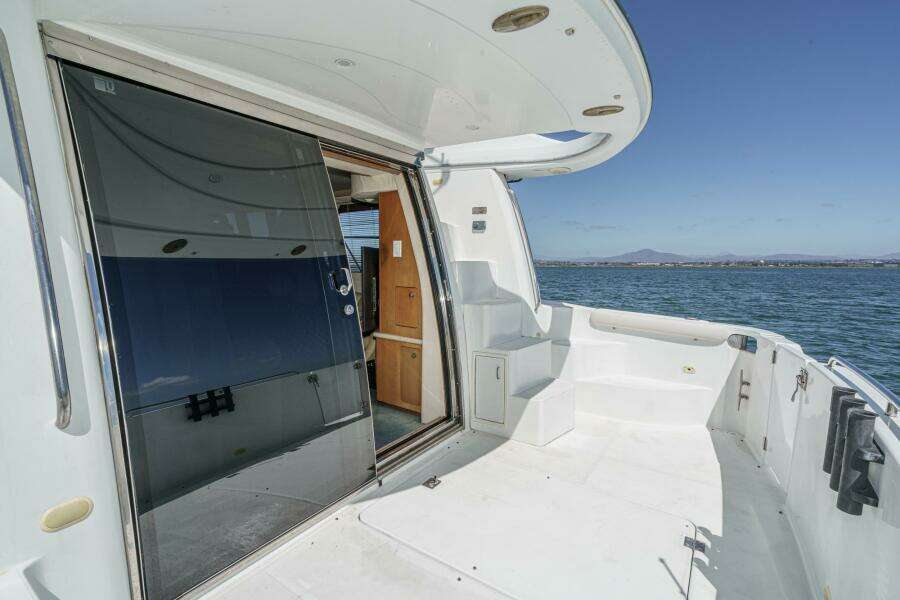 45ft Carver Yacht For Sale