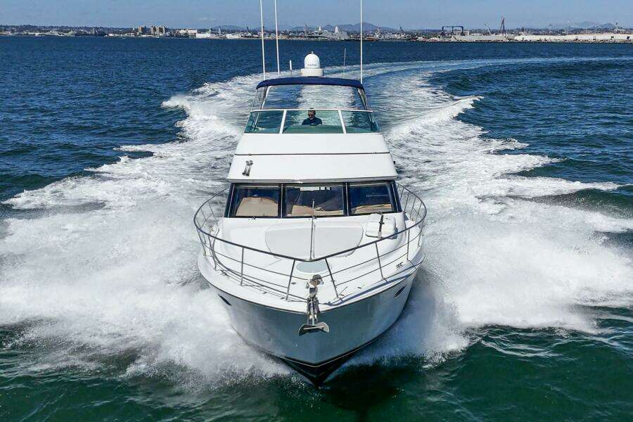 45ft Carver Yacht For Sale