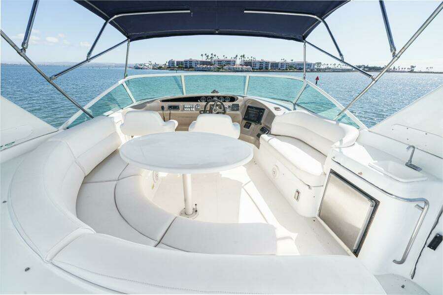 45ft Carver Yacht For Sale