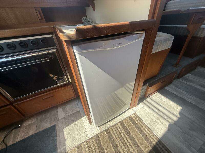 28ft Other Yacht For Sale