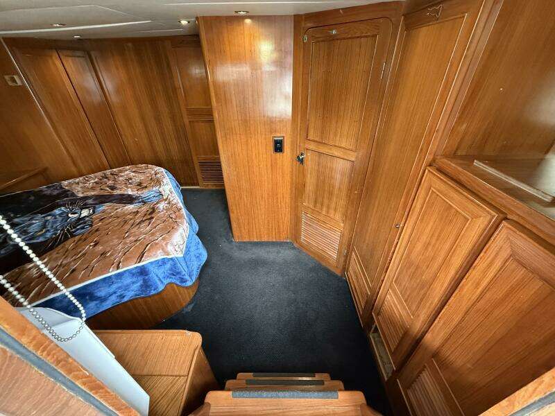 Qui Si Sana 52ft Jefferson Yacht For Sale