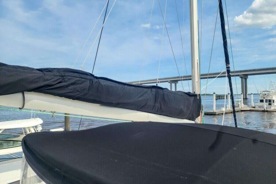 2013-fountaine-pajot-lipari-41-sail-9938155-20250910134234141-4.jpg