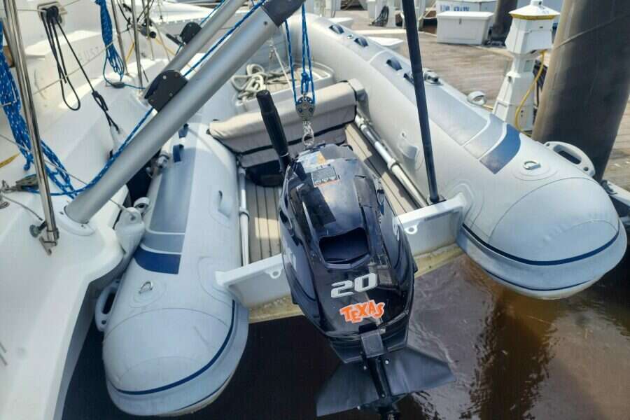 2013-fountaine-pajot-lipari-41-sail-9938155-20250910134241126-3.jpg