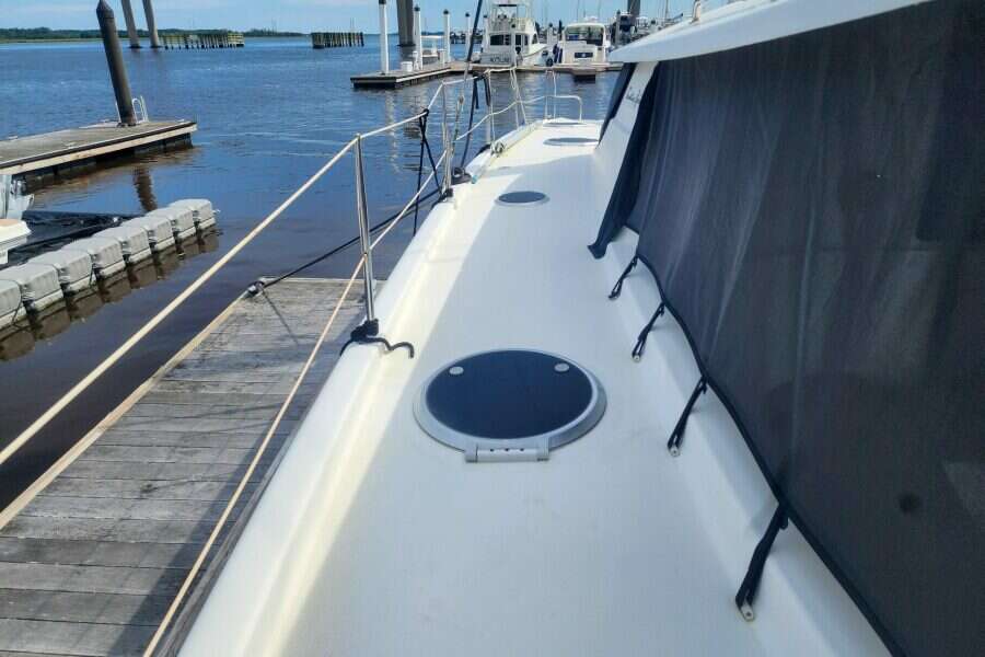 2013-fountaine-pajot-lipari-41-sail-9938155-20250910134252865-3.jpg