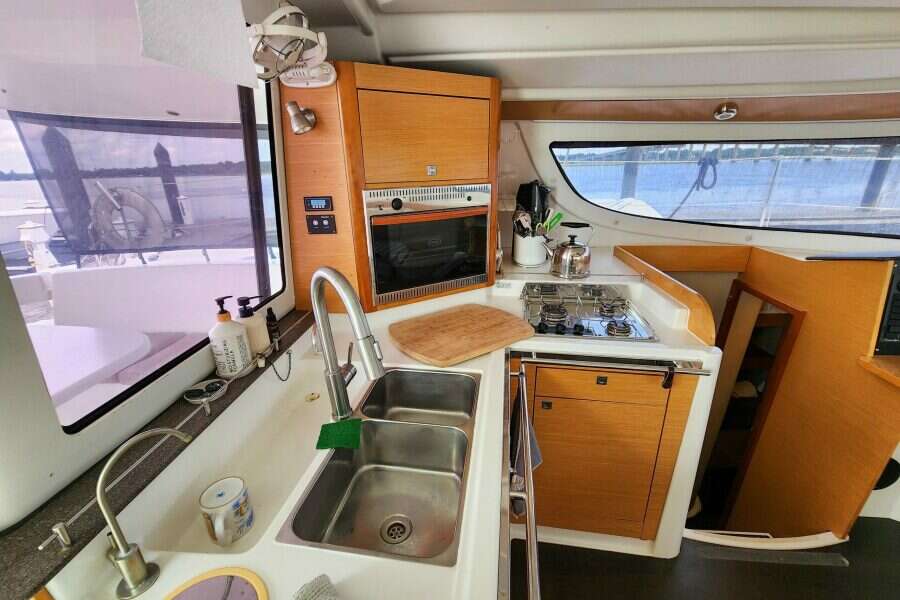 2013-fountaine-pajot-lipari-41-sail-9938155-20250910134321241-3.jpg