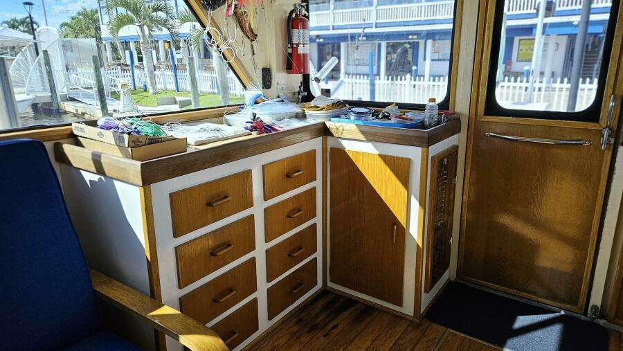 44ft Breaux Brothers Yacht For Sale