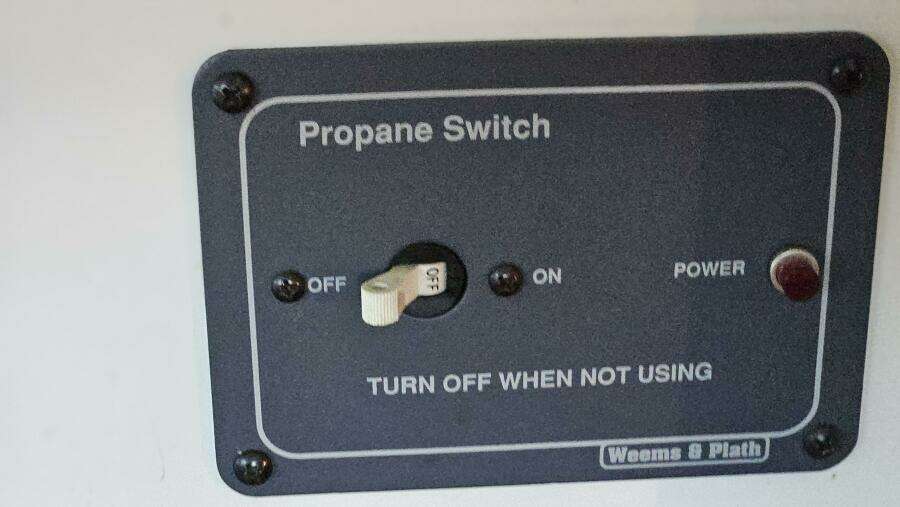 44ft Breaux Brothers Yacht For Sale