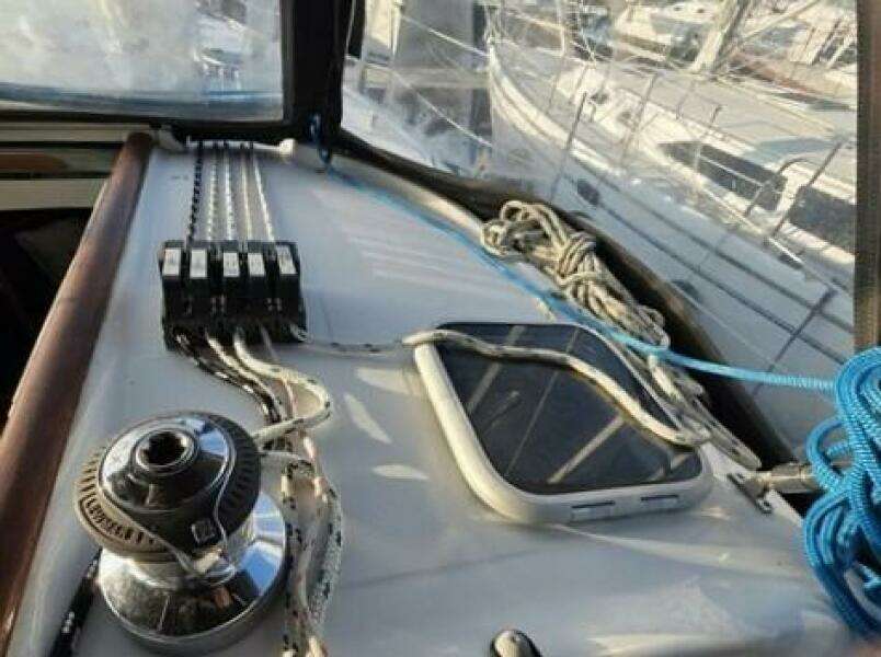 39ft Beneteau Yacht For Sale