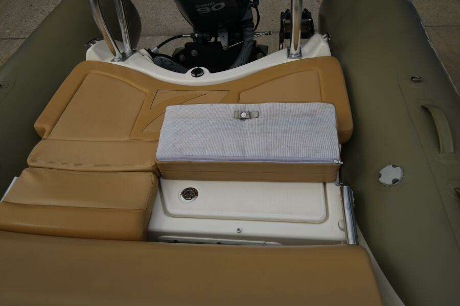 Medline 550 18ft Zodiac Yacht For Sale