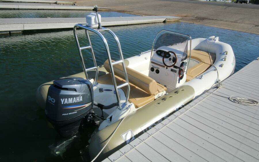Medline 550 18ft Zodiac Yacht For Sale