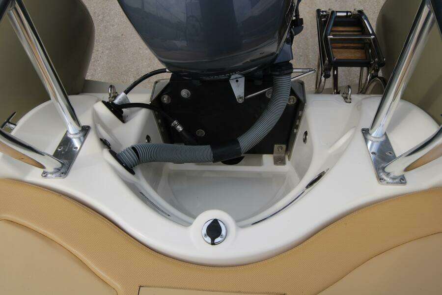 Medline 550 18ft Zodiac Yacht For Sale