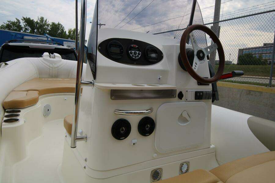 Medline 550 18ft Zodiac Yacht For Sale