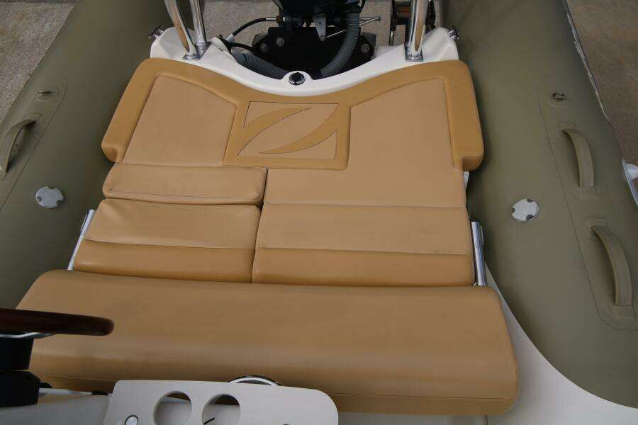Medline 550 18ft Zodiac Yacht For Sale