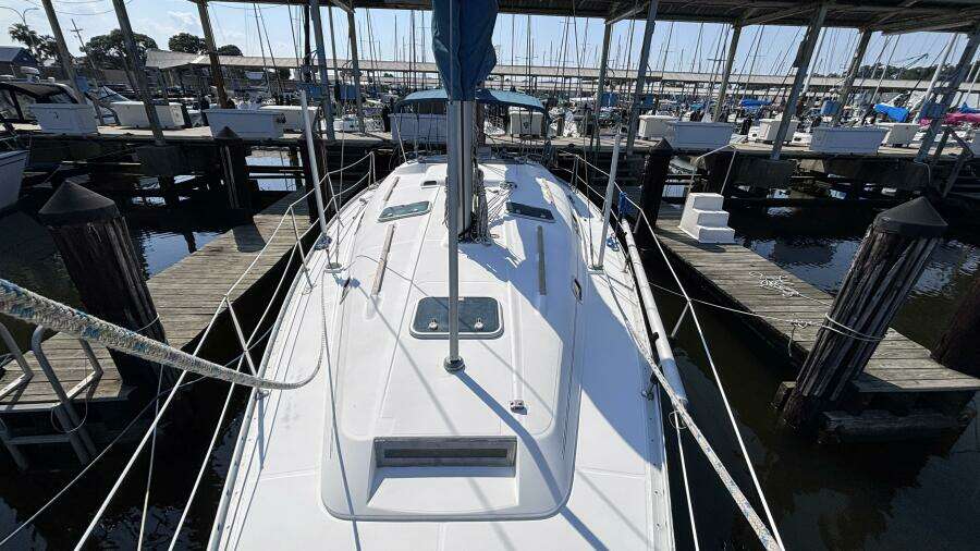 So Far 38ft Beneteau Yacht For Sale