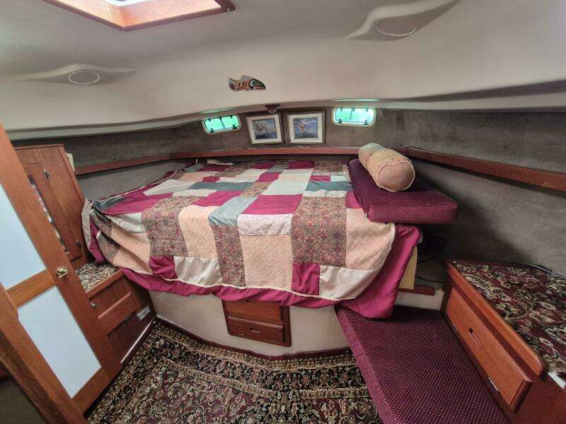 41ft Morgan Yacht For Sale