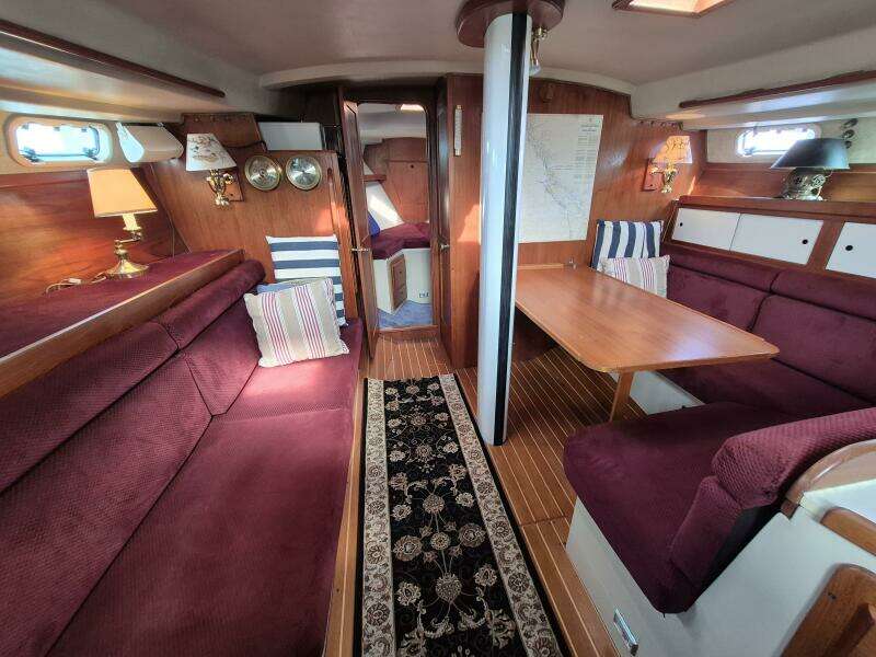 41ft Morgan Yacht For Sale