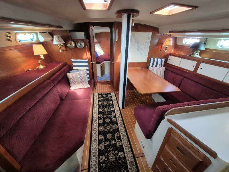 41ft Morgan Yacht For Sale