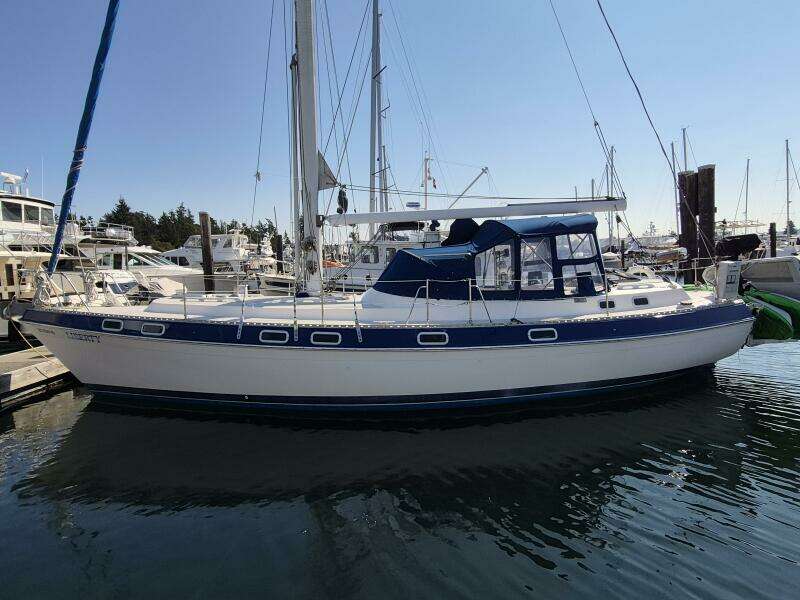 41ft Morgan Yacht For Sale