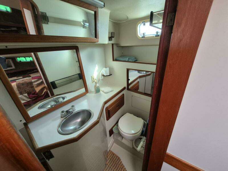41ft Morgan Yacht For Sale