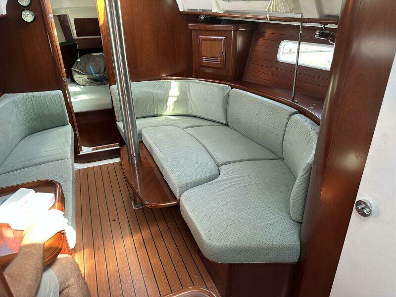 It s About Time 36ft Beneteau Yacht For Sale