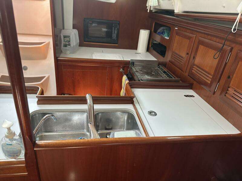 It s About Time 36ft Beneteau Yacht For Sale
