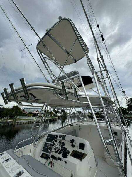 Knot Workin 37ft Intrepid Yacht For Sale