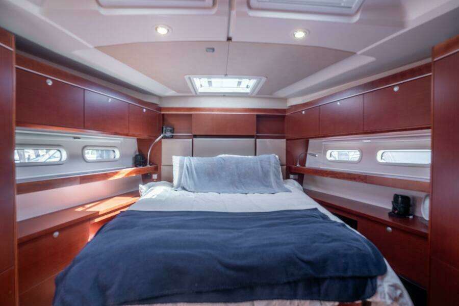 Vie Le Reve 56ft Hanse Yacht For Sale
