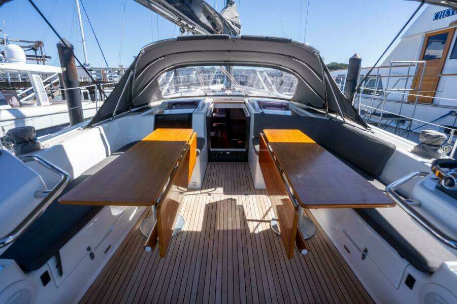 Vie Le Reve 56ft Hanse Yacht For Sale