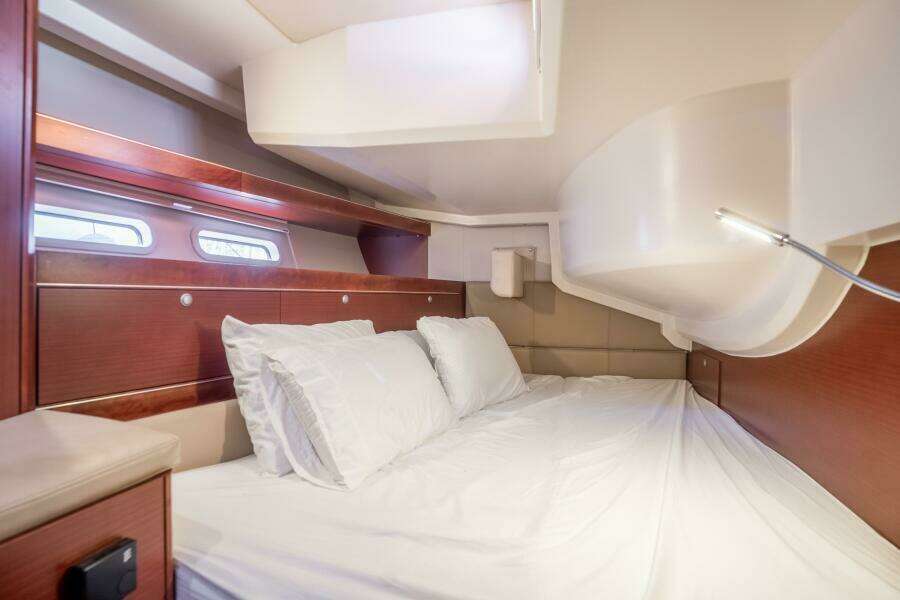Vie Le Reve 56ft Hanse Yacht For Sale