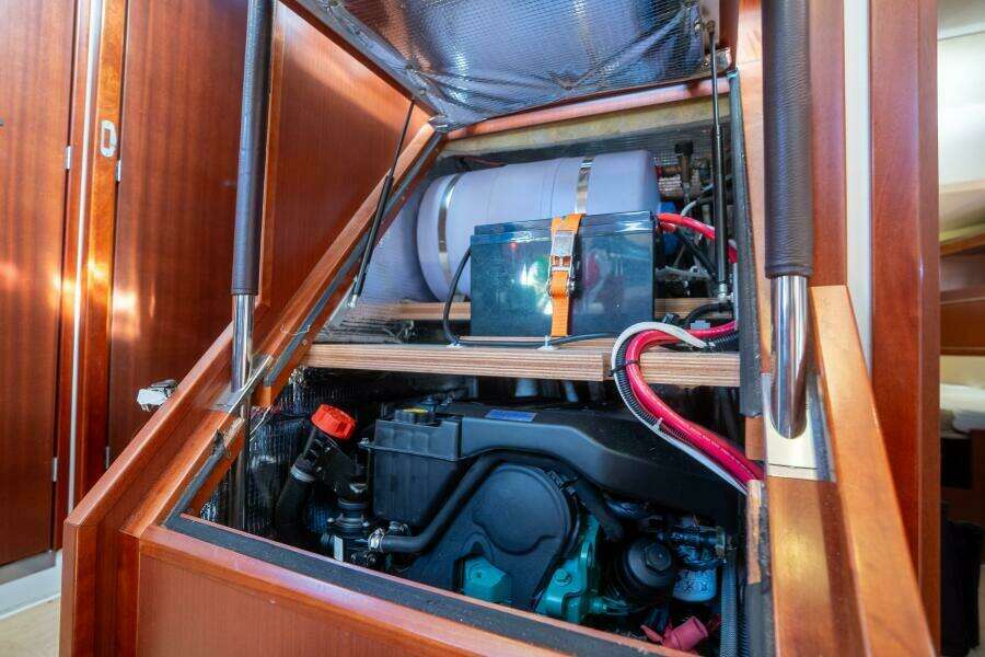 Vie Le Reve 56ft Hanse Yacht For Sale