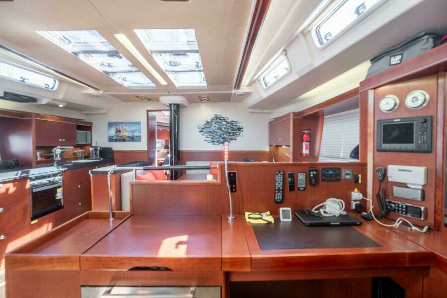 Vie Le Reve 56ft Hanse Yacht For Sale