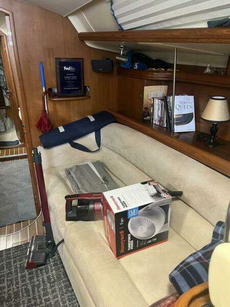 Sail A Vie 41ft Hunter Yacht For Sale