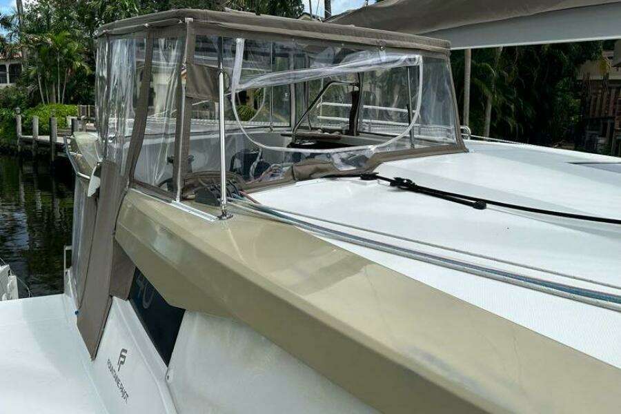 2017-fountaine-pajot-lucia-40-sail-9941108-20250910091829310-1.jpg