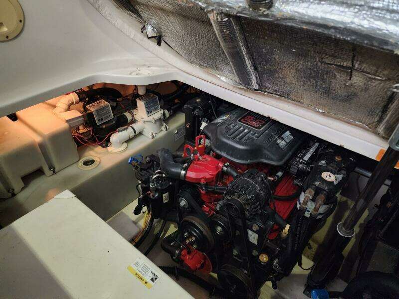 30ft Chaparral Yacht For Sale
