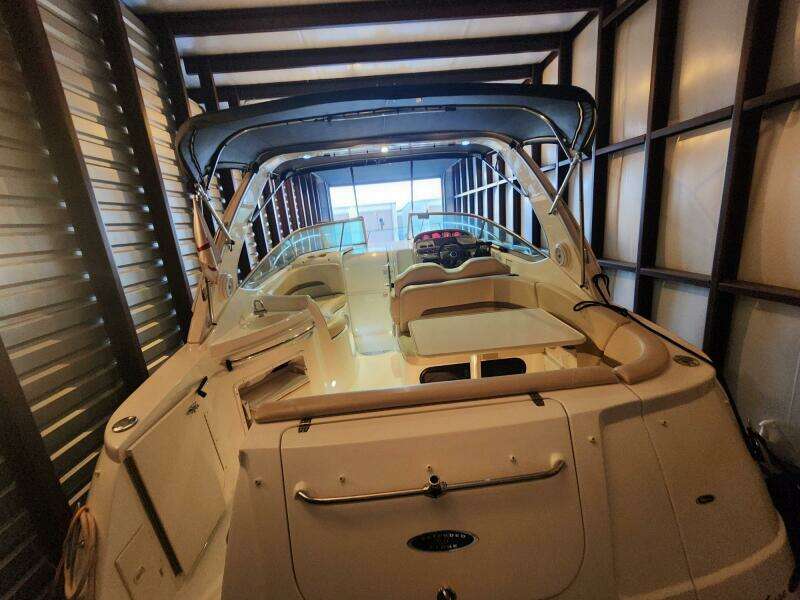30ft Chaparral Yacht For Sale