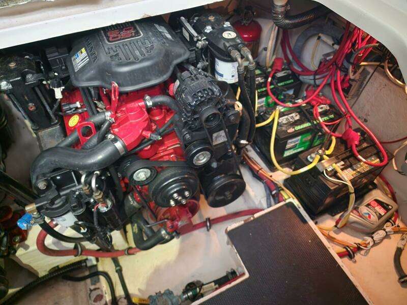30ft Chaparral Yacht For Sale