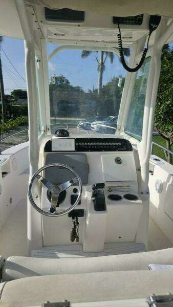 23ft Everglades Yacht For Sale