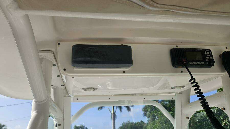 23ft Everglades Yacht For Sale