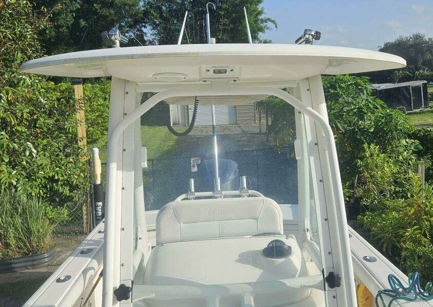 23ft Everglades Yacht For Sale