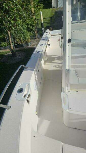23ft Everglades Yacht For Sale