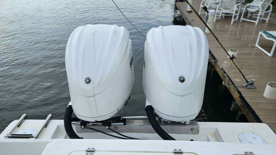 31ft Contender Yacht For Sale