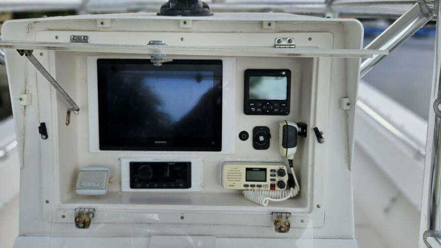 31ft Contender Yacht For Sale