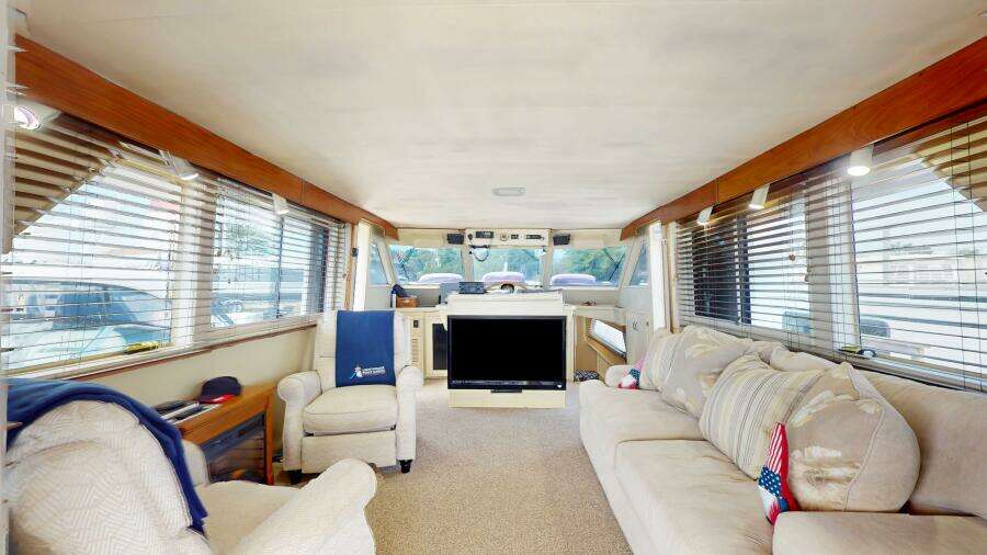 53ft Hatteras Yacht For Sale
