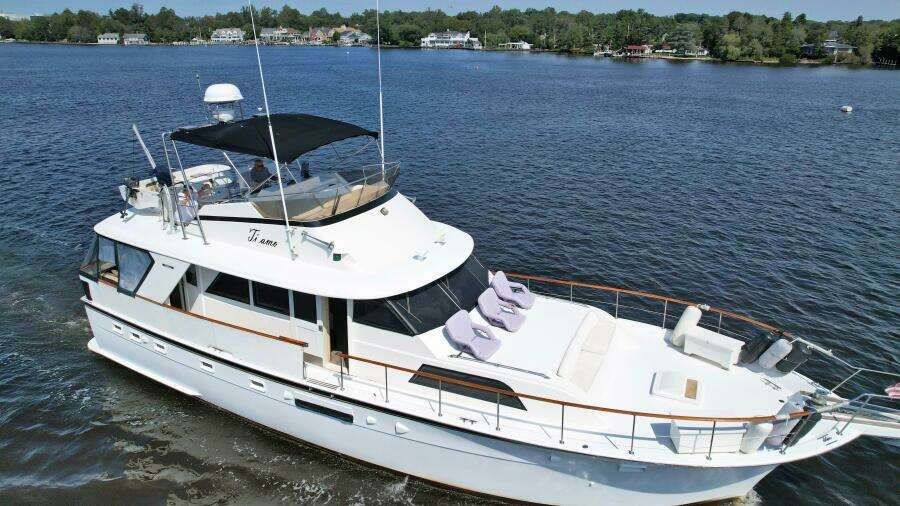 53ft Hatteras Yacht For Sale
