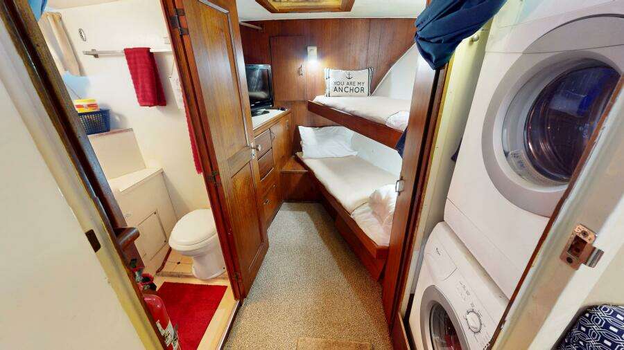53ft Hatteras Yacht For Sale